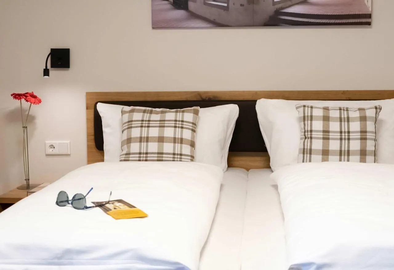 Klostergasthof Heidenheim - Hotel Garni Alemanha